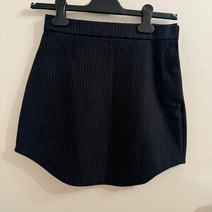 Zara Black Pinstripe Skirt – Classic & Timeless (Size XS, Made in Turkey)